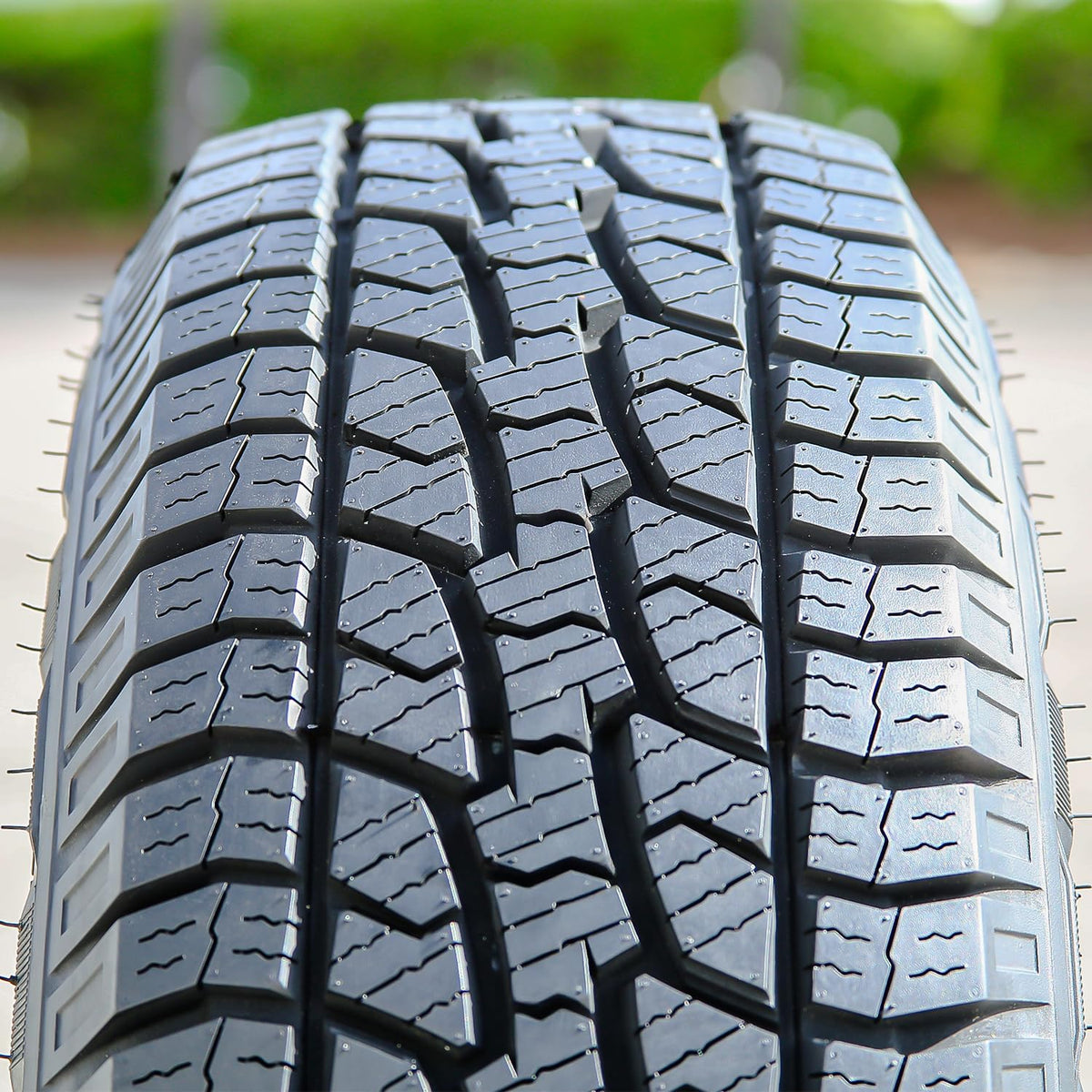275/60R20 Tires K36560