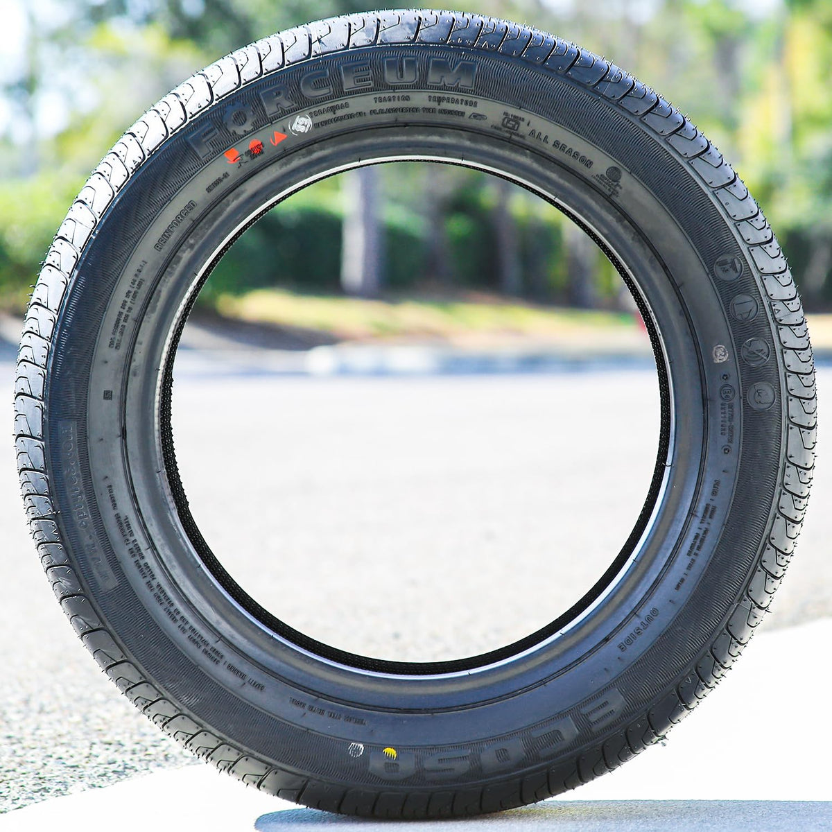 2 x 205/65R15 94V All Season Touring Tires Q8799