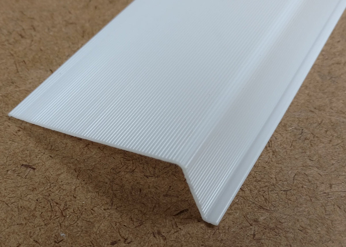 Ribbed Acrylic Replacement Lens L-Shape 2-3/4 x 1 x 24" J1493